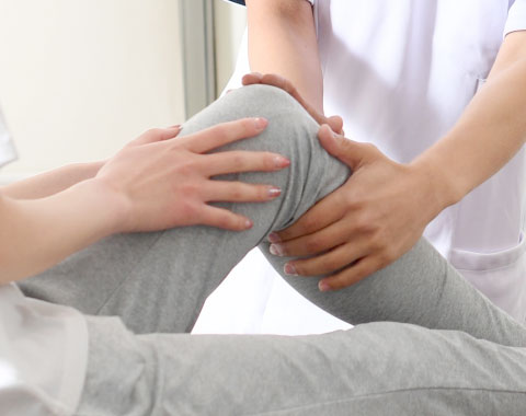 膝痛の施術